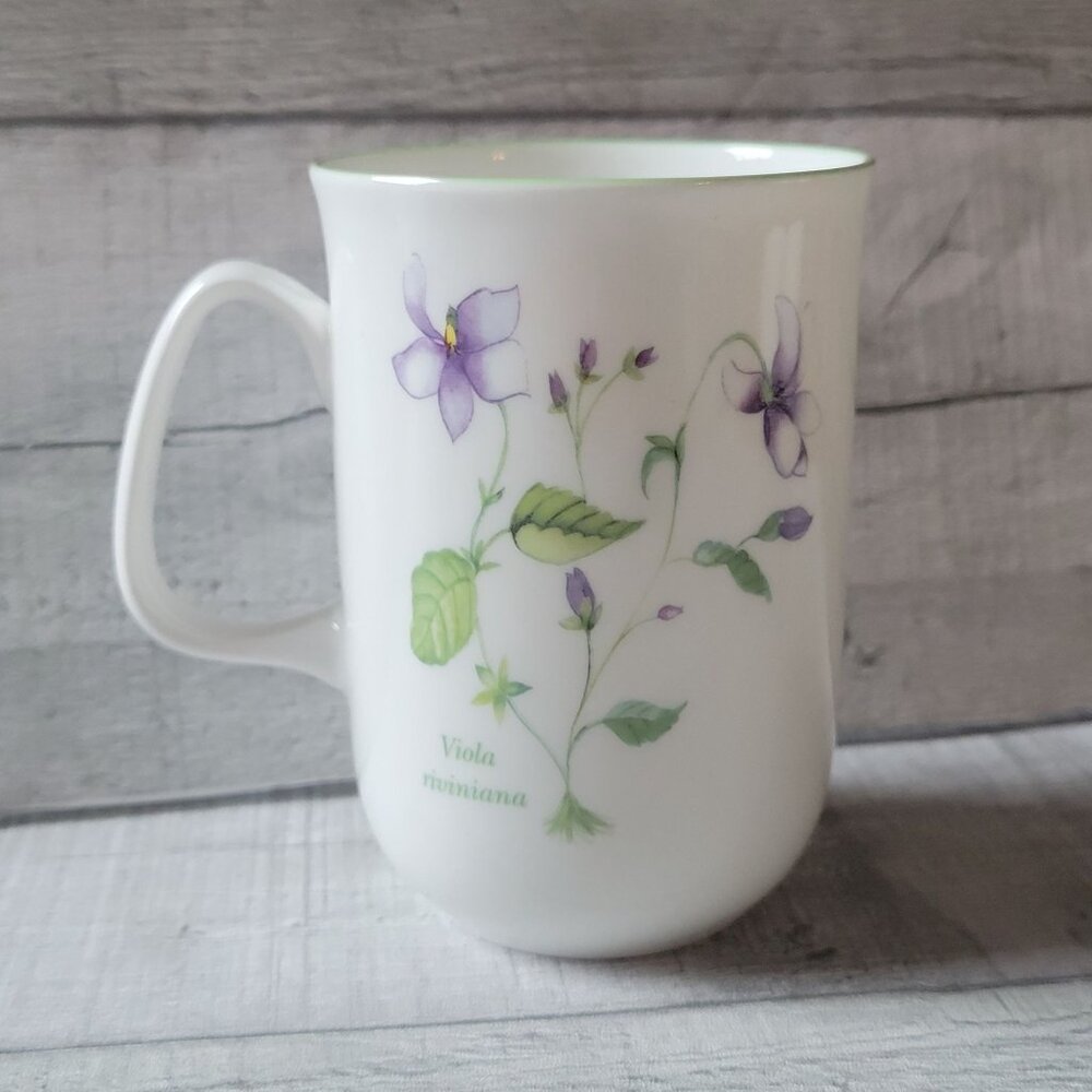 Fine Bone China Rose Of England Viola Riviniana Mug With Floral Design & Green R